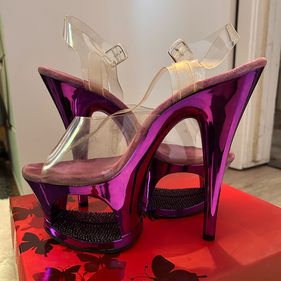Pleaser Moon 7” Heels. Purple Chrome. - Picture 4 of 10